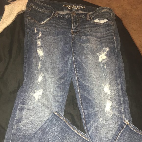 American Eagle Outfitters Denim - American Eagle super stretch ripped jeggings! NWOT